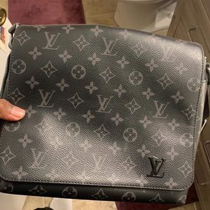 Louis Vuitton, Bags, Louis Vuitton Bag